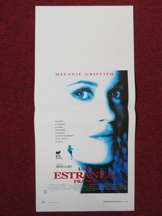 A STRANGER AMONG US ITALIAN LOCANDINA POSTER MELANIE GRIFFITH ERIC THAL 1992 - Rendezvous Cinema