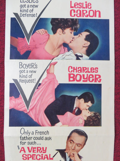 A VERY SPECIAL FAVOR US INSERT POSTER ROCK HUDSON LESLIE CARON 1965 - Rendezvous Cinema