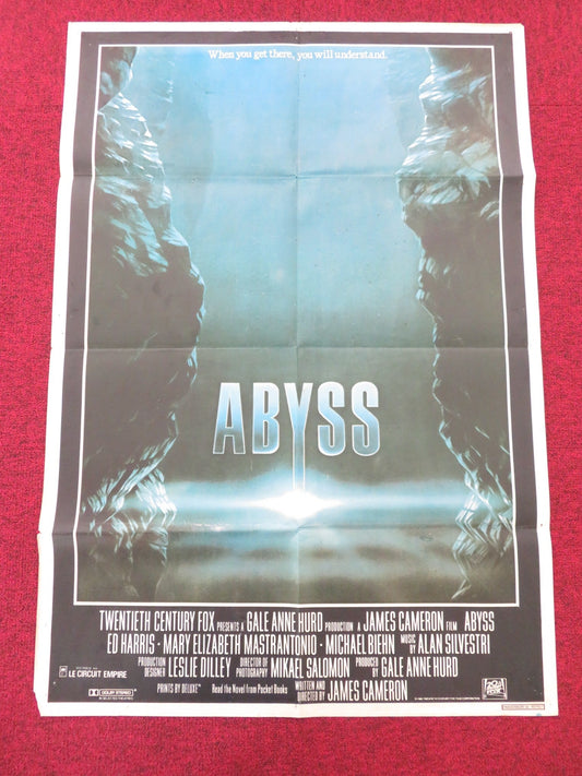 Abyss Lebanese Poster Folded Ed Harris Mary Elizabeth Mastrantonio 1989 Movie posters