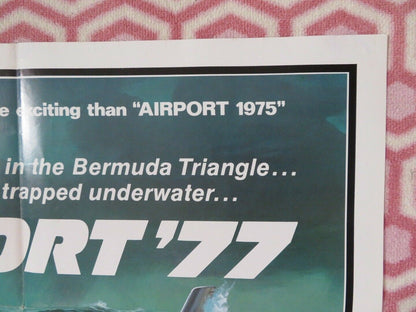 AIRPORT '77 FOLDED US ONE SHEET POSTER JACK LEMMON LEE GRANT BRENDA VACCARO 1977 - Rendezvous Cinema