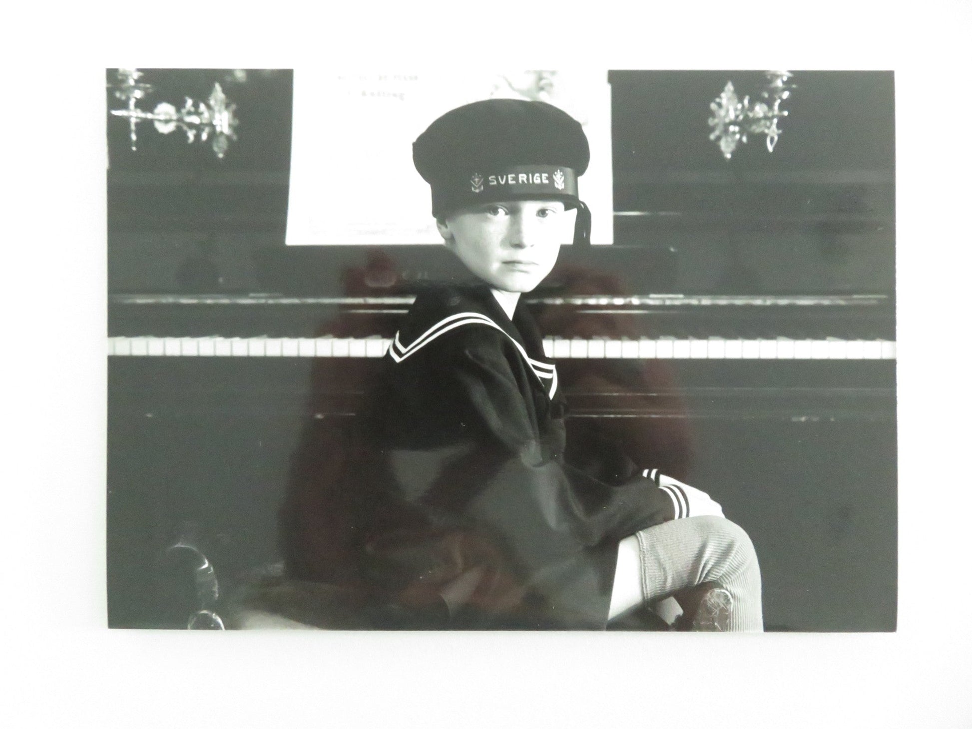 AKE AND HIS WORLD MOVIE STILL PHOTO MARTIN LINDSTROM LOA FALKMAN 1984 Movie posters