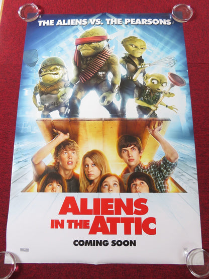 ALIENS IN THE ATTIC US ONE SHEET ROLLED POSTER AUSTIN BUTLER CARTER JENKINS 2009 Rendezvous Cinema Movie posters