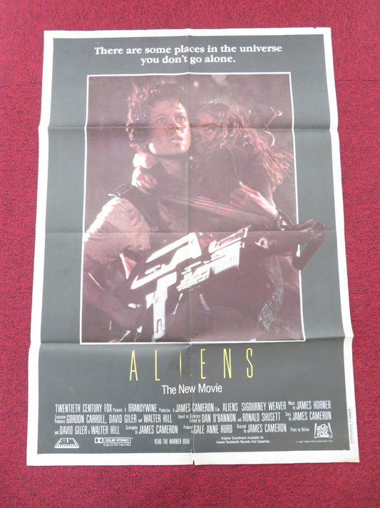 Aliens Lebanese Poster Folded Sigourney Weaver Bill Paxton 1986 Movie posters