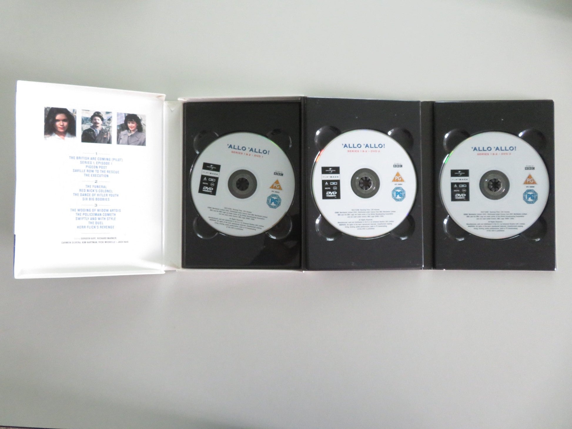 Allo 'allo! Series 1 & 2 (DVD BoxSet) Gorden Kaye Carmen Silvera 1982 Region 2 Movie posters