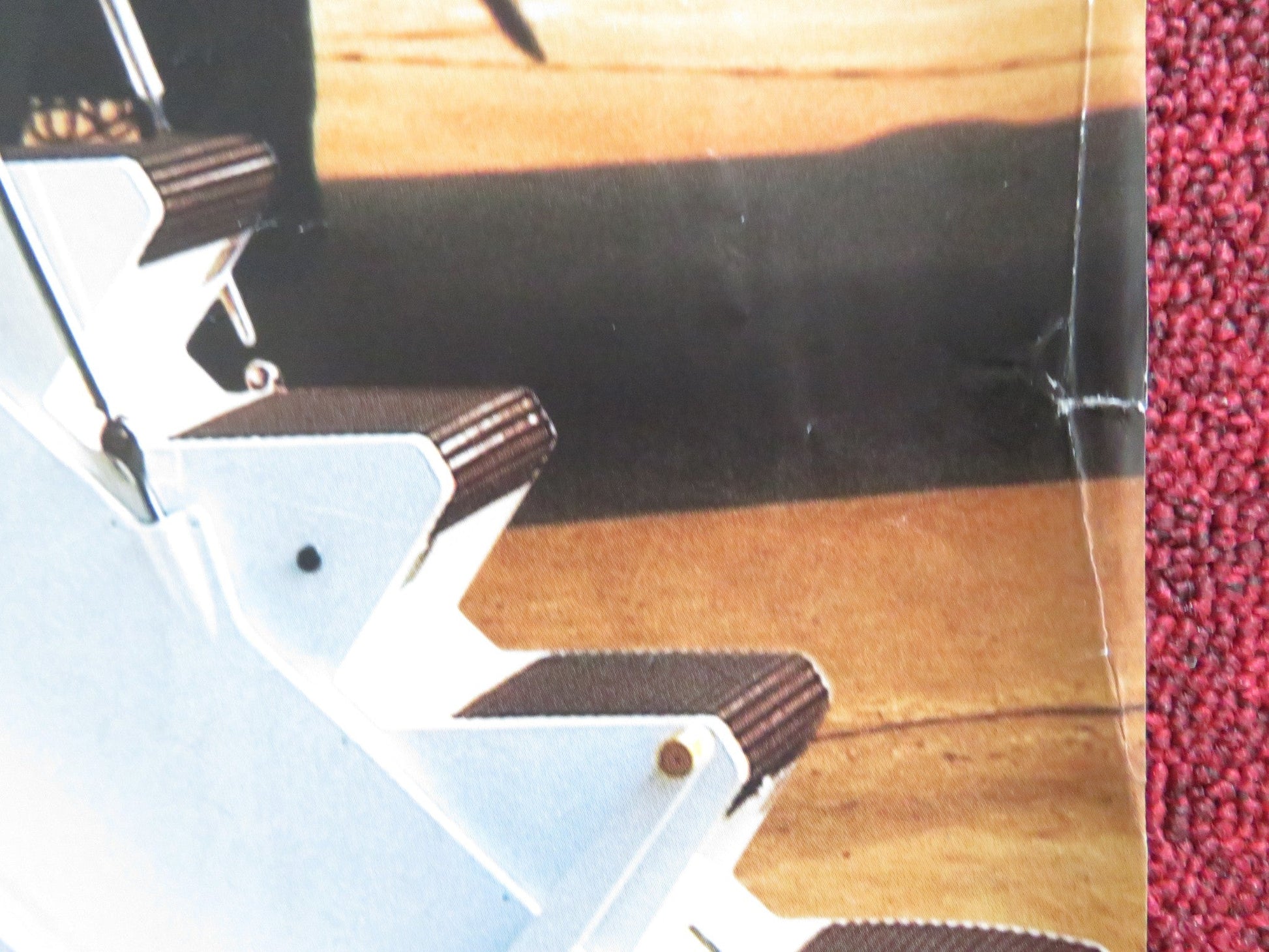 ALVIN AND THE CHIPMUNKS: THE SQUEAKQUEL UK QUAD ROLLED POSTER ZACHARY LEVI 2009 Rendezvous Cinema Movie posters