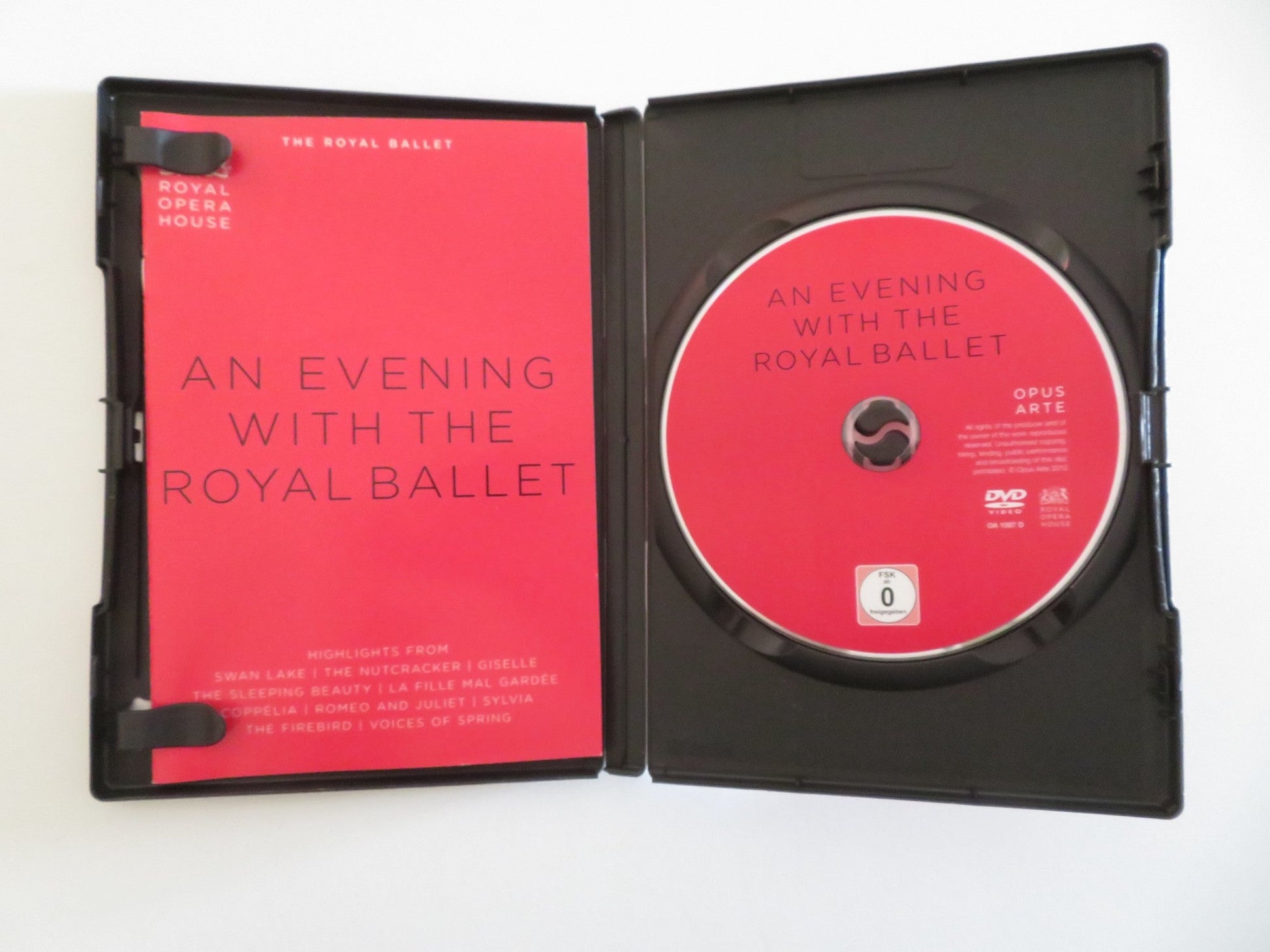 AN EVENING WITH THE ROYAL BALLET (DVD) SWAN LAKE NUTCRACKER 2012 REGION ALL - Rendezvous Cinema