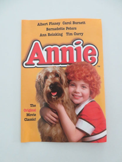 ANNIE (DVD) ALBERT FINNEY TIM CURRY 1982 REGION 1 Movie posters