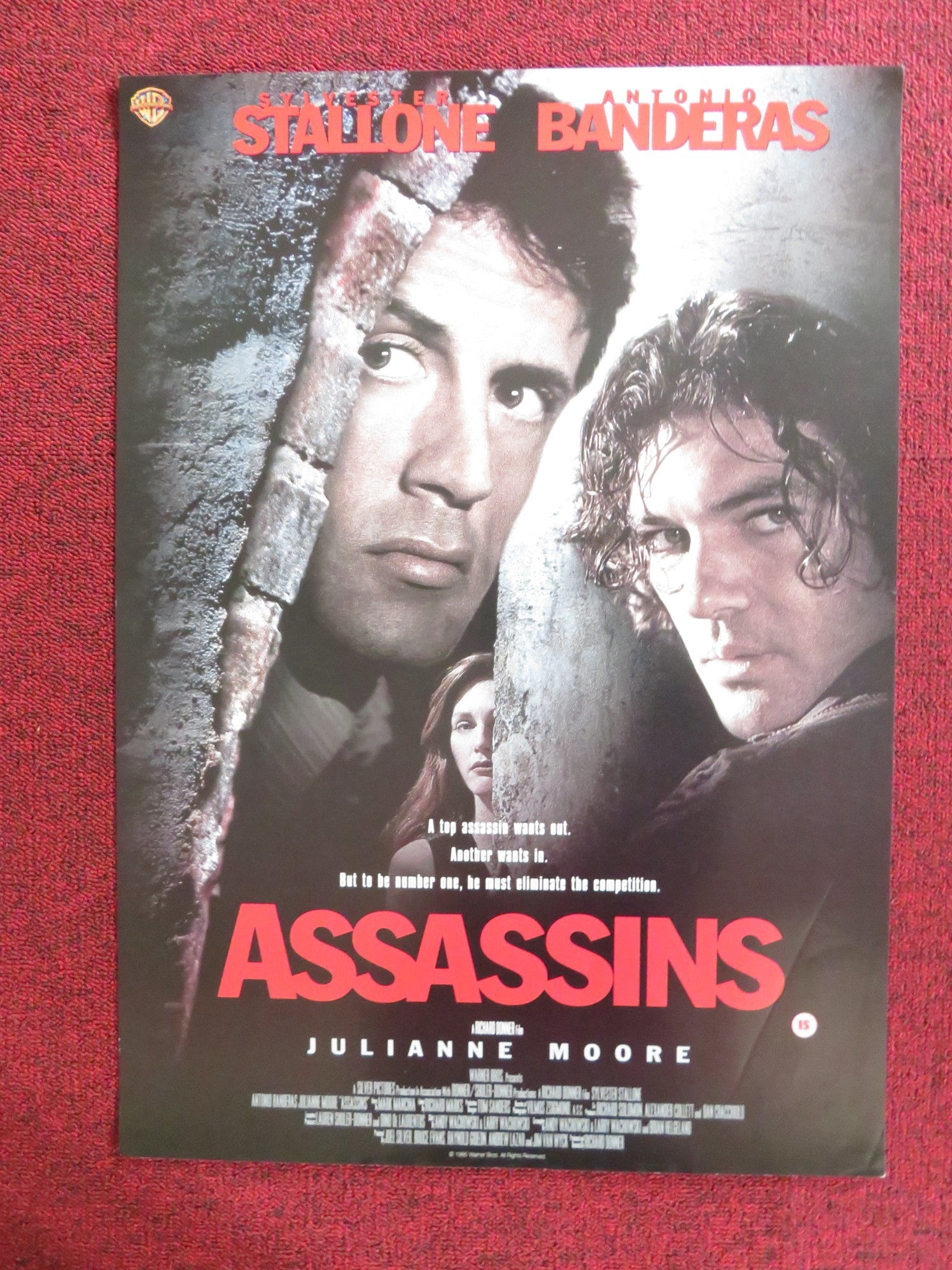 ASSASSINS VHS VIDEO POSTER SYLVESTER STALLONE ANTONIO BANDERAS 1995 Rendezvous Cinema Movie posters