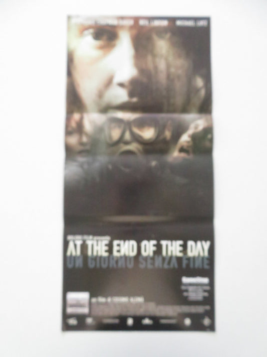 At The End Of The Day - Un Giorno Senza Fine ITALIAN LOCANDINA POSTER 2010 Movie posters
