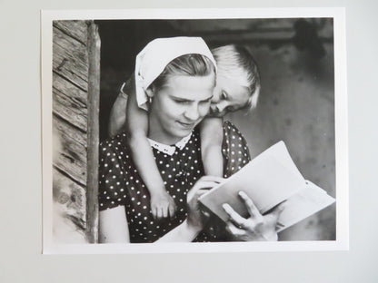 AYSA'S HAPPINESS MOVIE STILL PHOTO LOT OF 4 IYA SAVVINA LYUBOV SOKOLOVA - Rendezvous Cinema