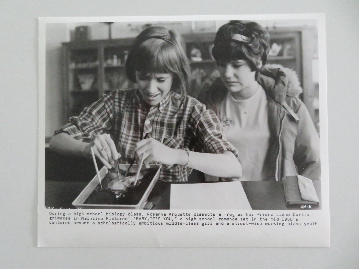 BABY IT'S YOU MOVIE STILL PHOTO LOT OF 6 ROSANNA ARQUETTE VINCENT SPANO 1983 - Rendezvous Cinema