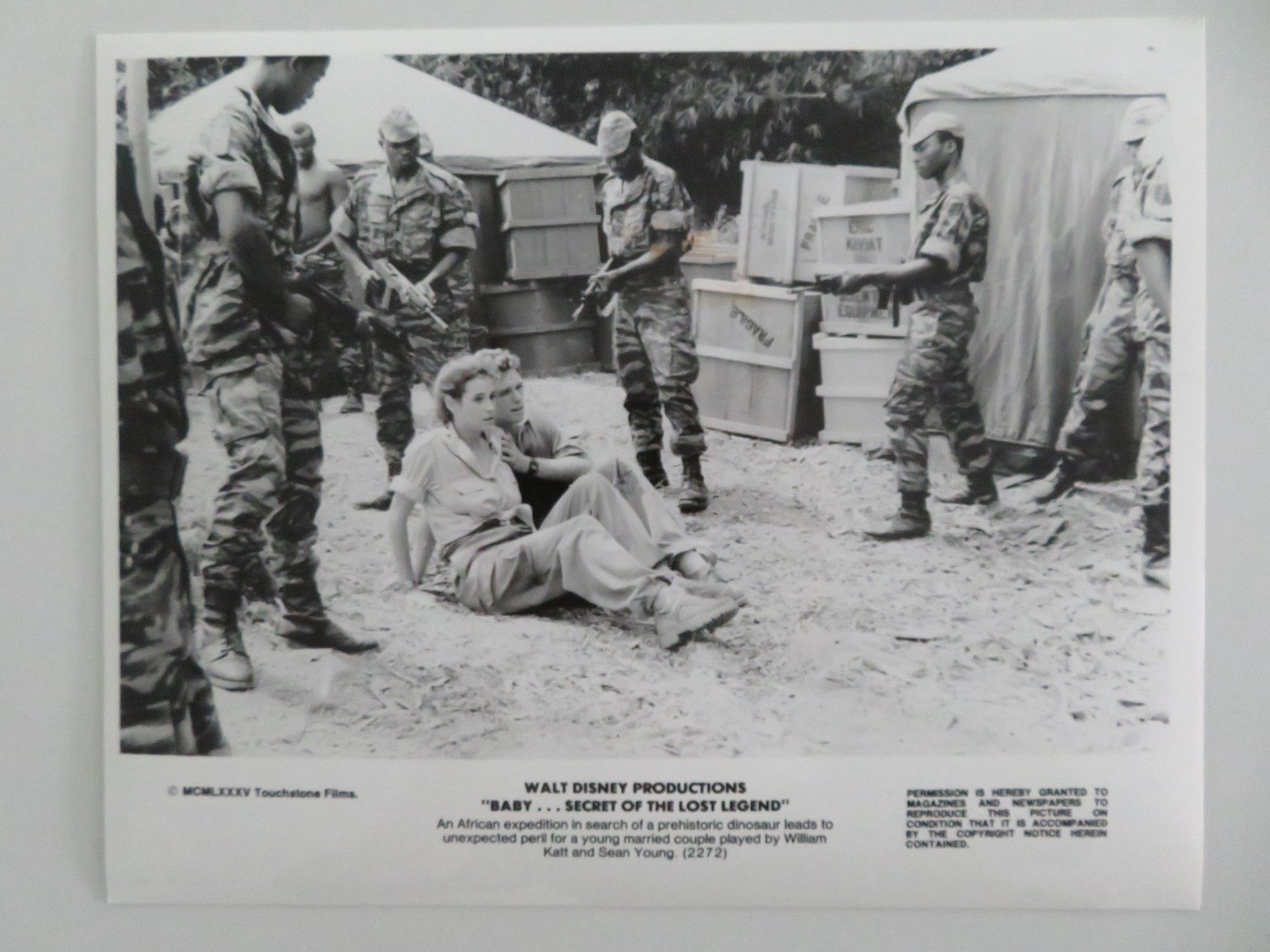 BABY: SECRET OF THE LOST LEGEND MOVIE STILL PHOTO LOT OF 4 DISNEY S. YOUNG 1985 - Rendezvous Cinema