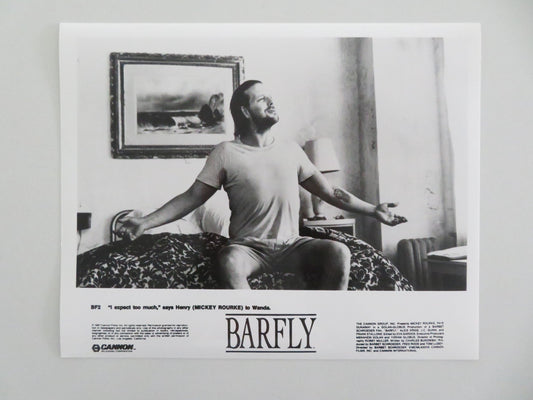 BARFLY BF2 MOVIE STILL PHOTO MICKEY ROURKE FAYE DUNAWAY 1987 Movie posters