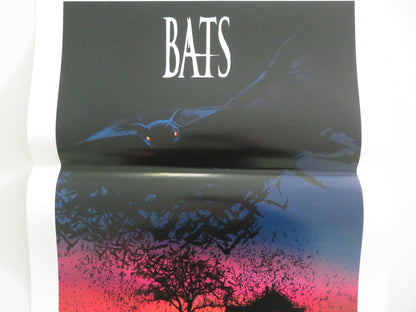 Bats Italian Locandina Poster Lou Diamond Phillips Dina Meyer 1999 Movie posters