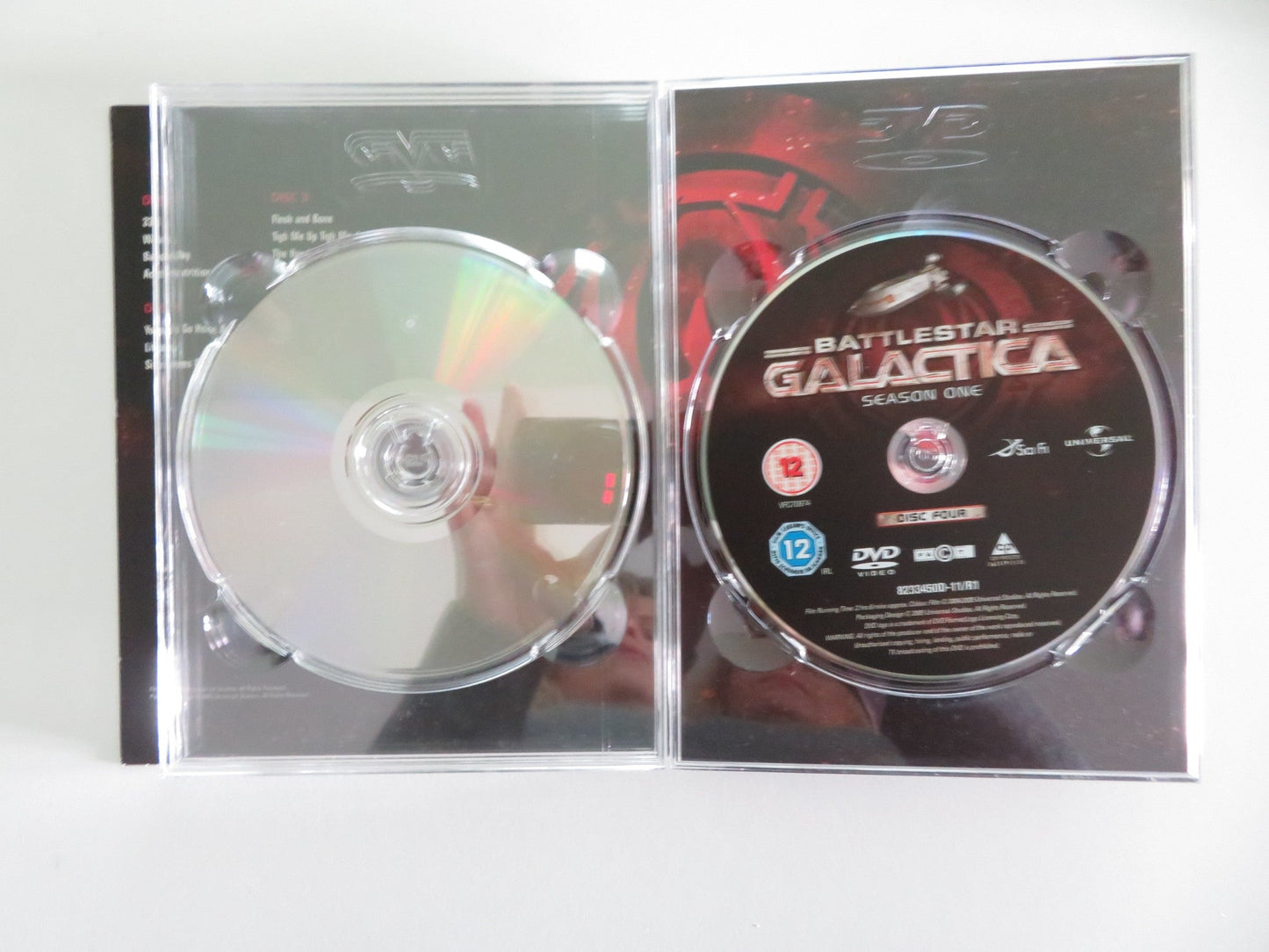 Battlestar Galactica Season One (DVD BoxSet) E. J. Olmos 2004 Region 2,4,5 Movie posters