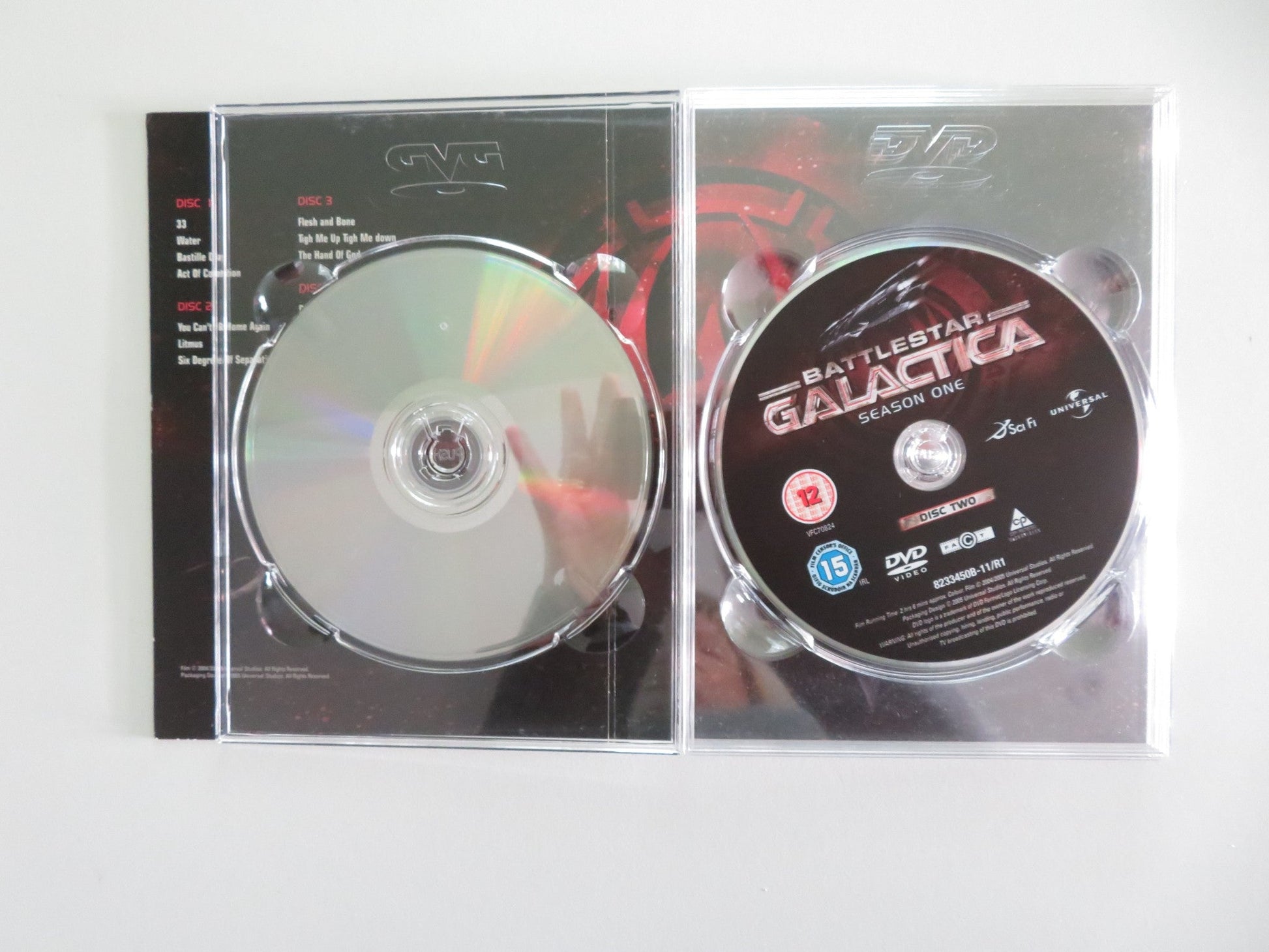 Battlestar Galactica Season One (DVD BoxSet) E. J. Olmos 2004 Region 2,4,5 Movie posters