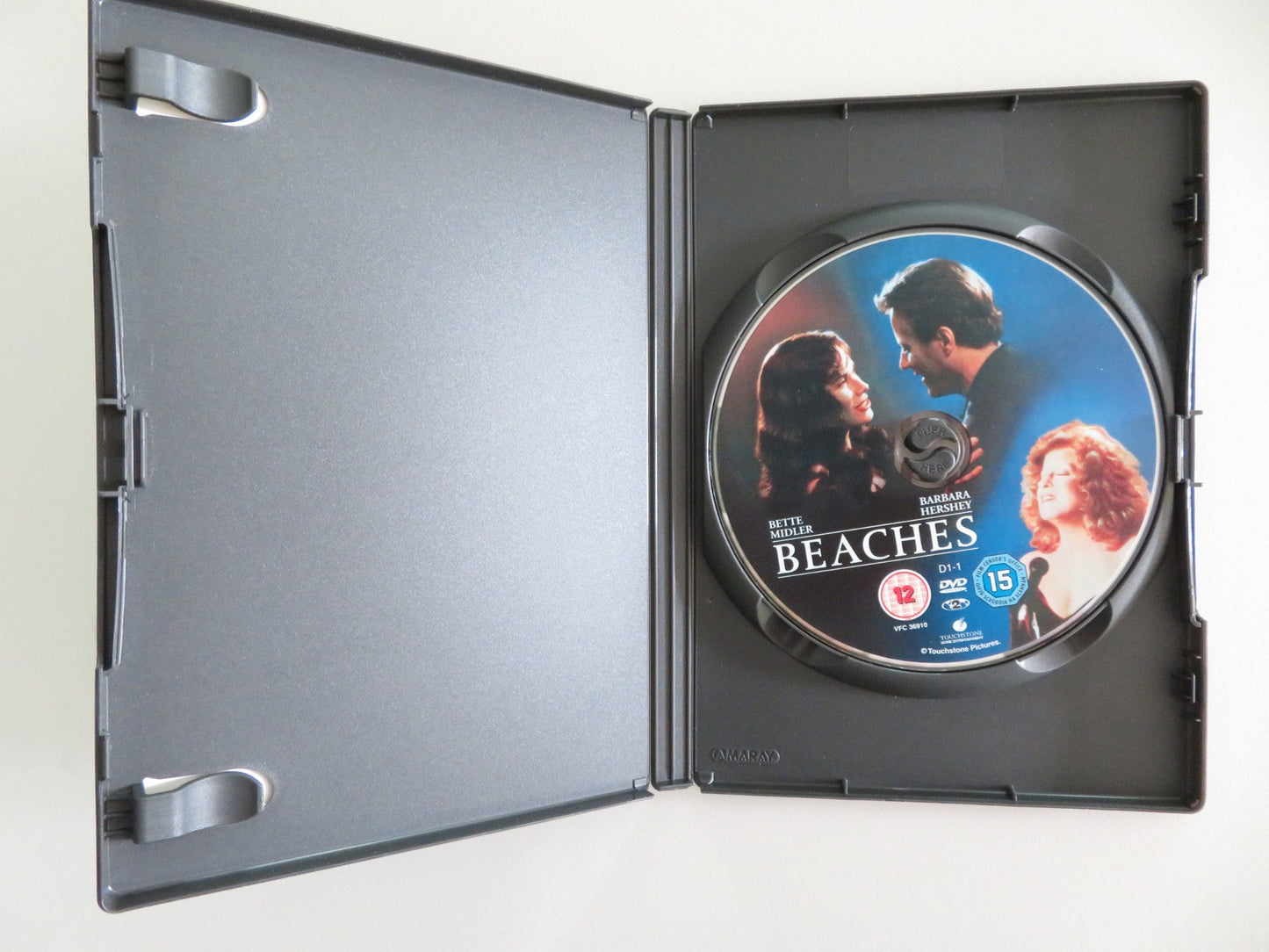 BEACHES (DVD) BETTE MIDLER BARBARA HERSHEY 1988 REGION 2 Movie posters
