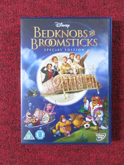 BEDKNOBS AND BROOMSTICKS (DVD) DISNEY ANGELA LANSBURY 1971 REGION 2 Rendezvous Cinema Movie posters