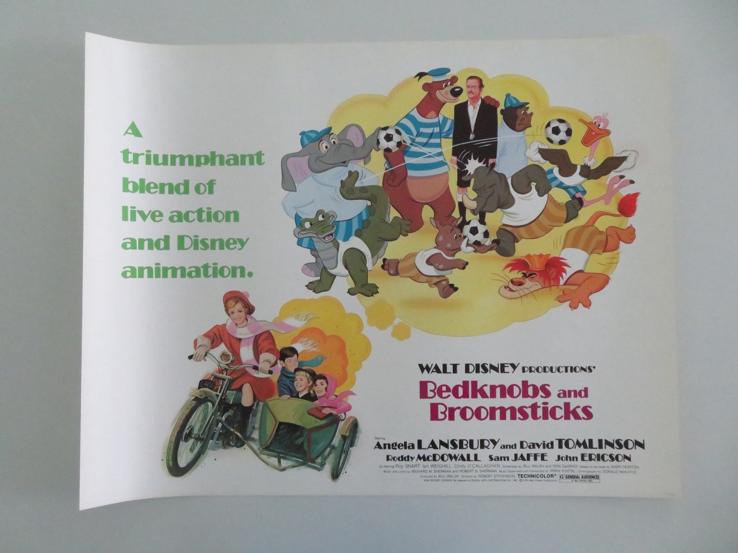 BEDKNOBS AND BROOMSTICKS US HALF SHEET (22"x 28") POSTER DISNEY A. LANSBURY 1979 Movie posters