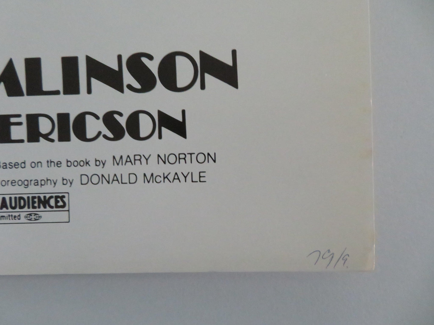 BEDKNOBS AND BROOMSTICKS US HALF SHEET (22"x 28") POSTER DISNEY A. LANSBURY 1979 Movie posters