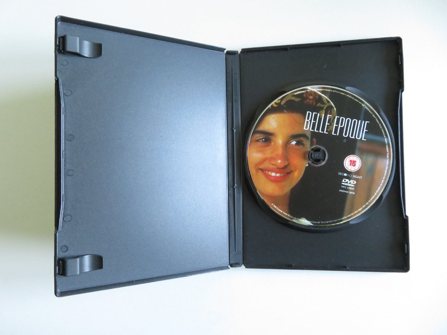 BELLE EPOQUE (DVD) PENELOPE CRUZ MIRIAM DIAZ-AROCA 1992 REGION 2 - Rendezvous Cinema