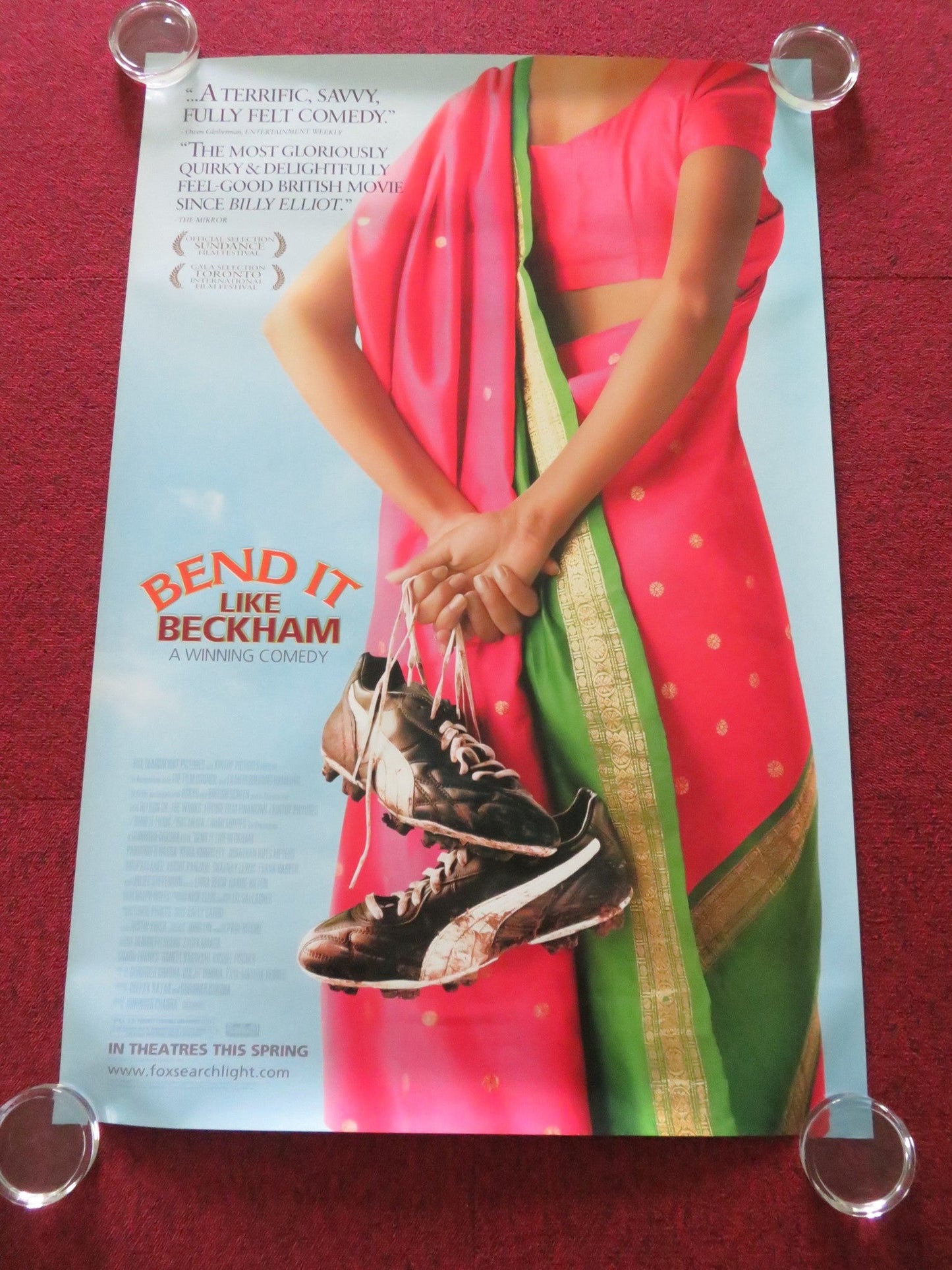 BEND IT LIKE BECKHAM US ONE SHEET ROLLED POSTER KEIRA KNIGHTLEY P. NAGRA 2002 Movie posters