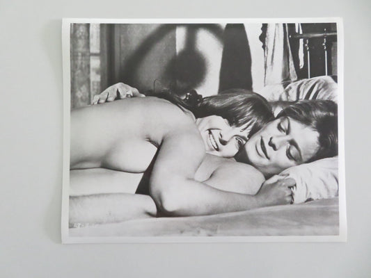 BEYOND THE VALLEY OF THE DOLLS - B MOVIE STILL PHOTO DOLLY READ M. BLODGETT 1970 Movie posters