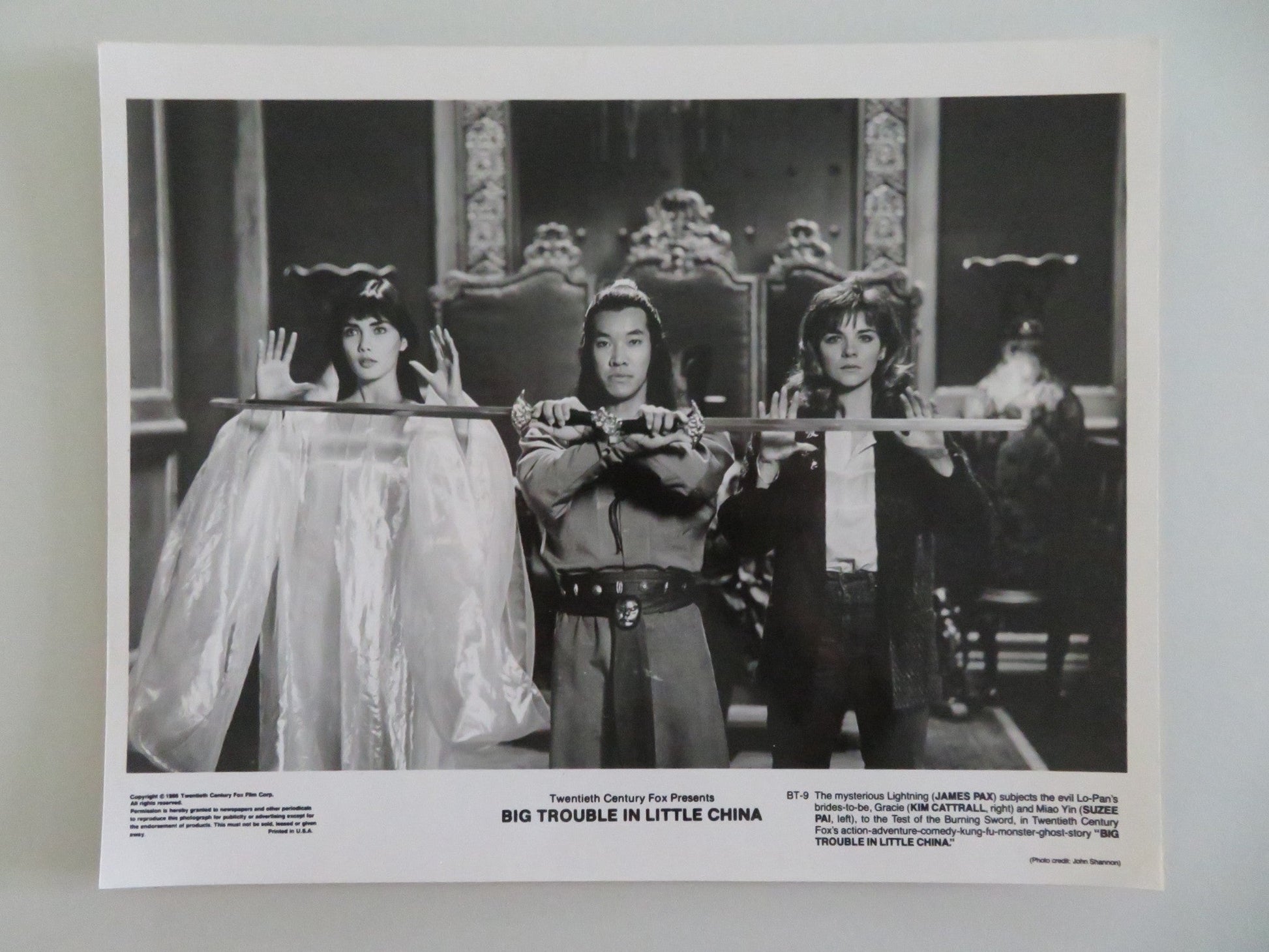 BIG TROUBLE IN LITTLE CHINA MOVIE STILL PHOTO LOT OF 5 KURT RUSSELL 1986 Movie posters