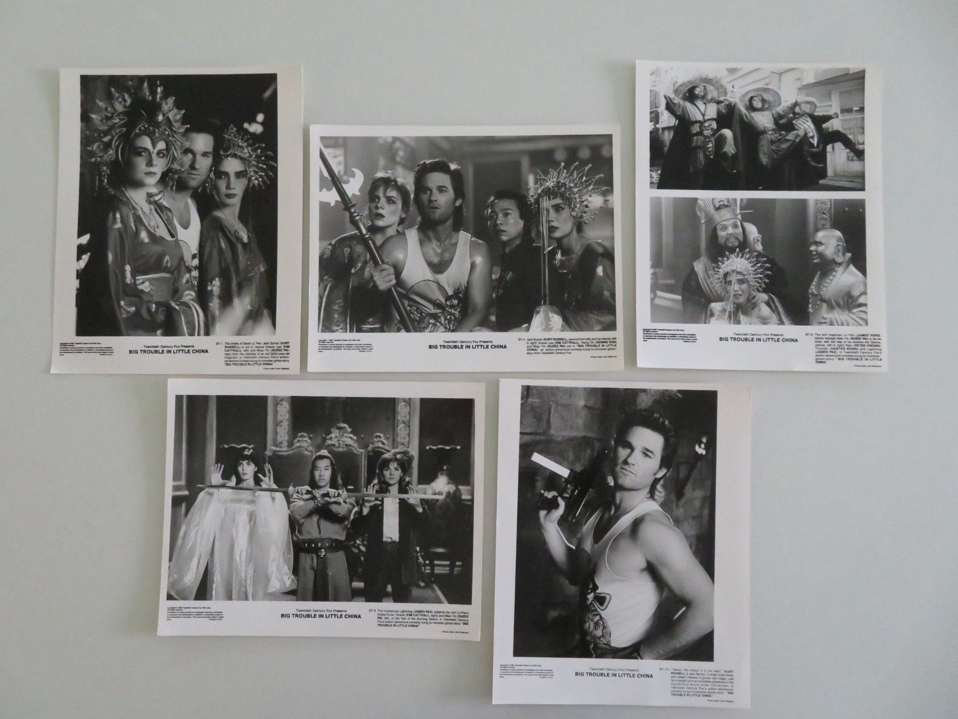 BIG TROUBLE IN LITTLE CHINA MOVIE STILL PHOTO LOT OF 5 KURT RUSSELL 1986 Movie posters