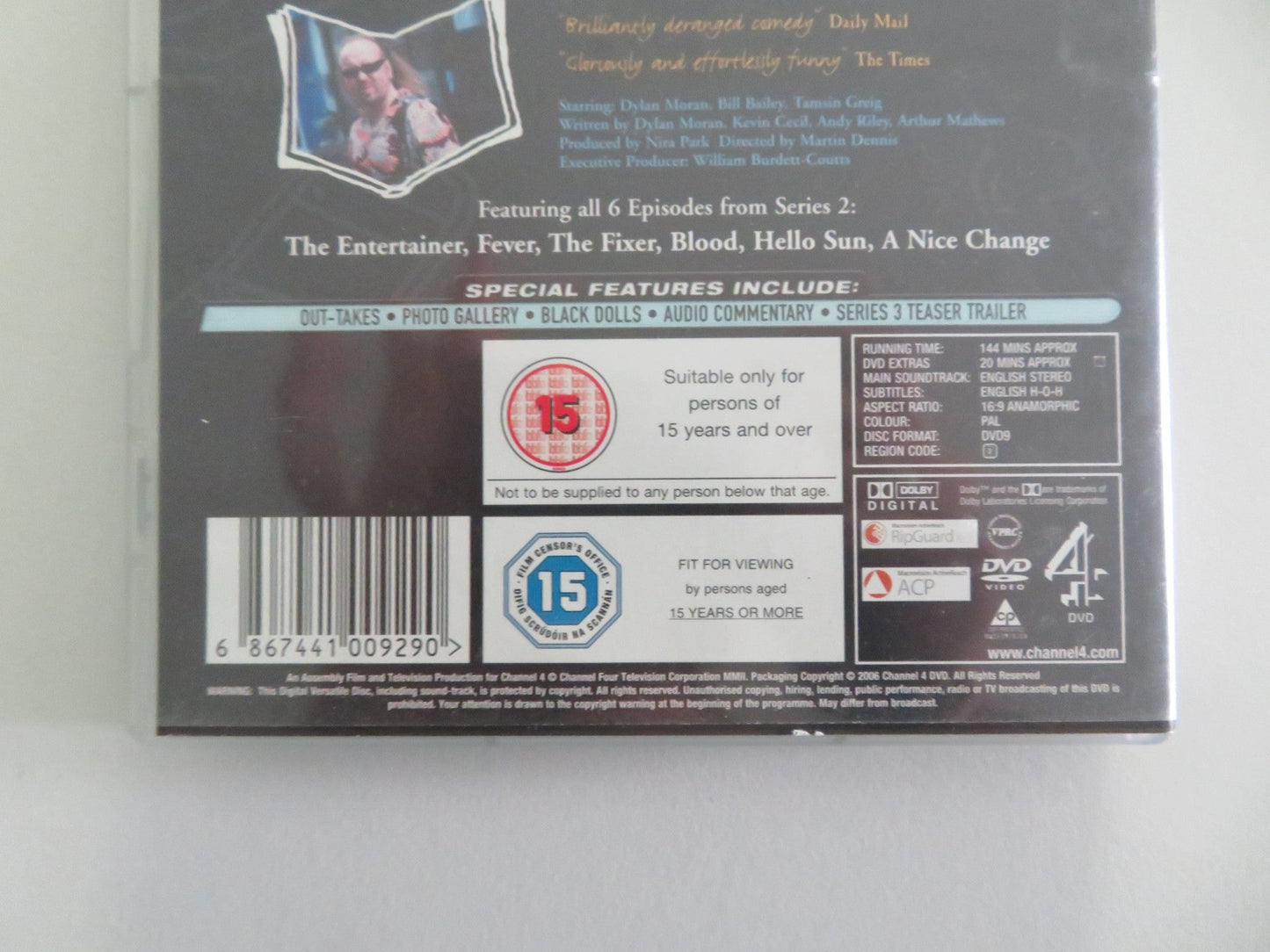 BLACK BOOKS THE COMPLETE 2ND SERIES (DVD) DYLAN MORAN BILL BAILEY 2002 REGION 2 - Rendezvous Cinema