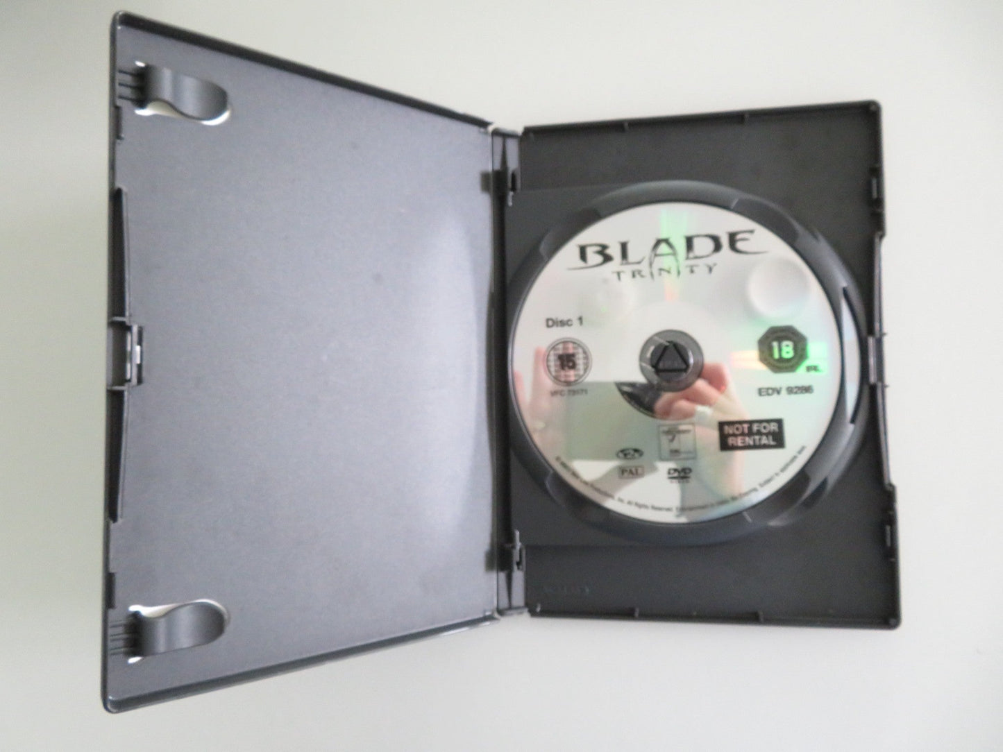 BLADE: TRINITY (DVD) WESLEY SNIPES JESSICA BIEL 2004 REGION 2 Movie posters