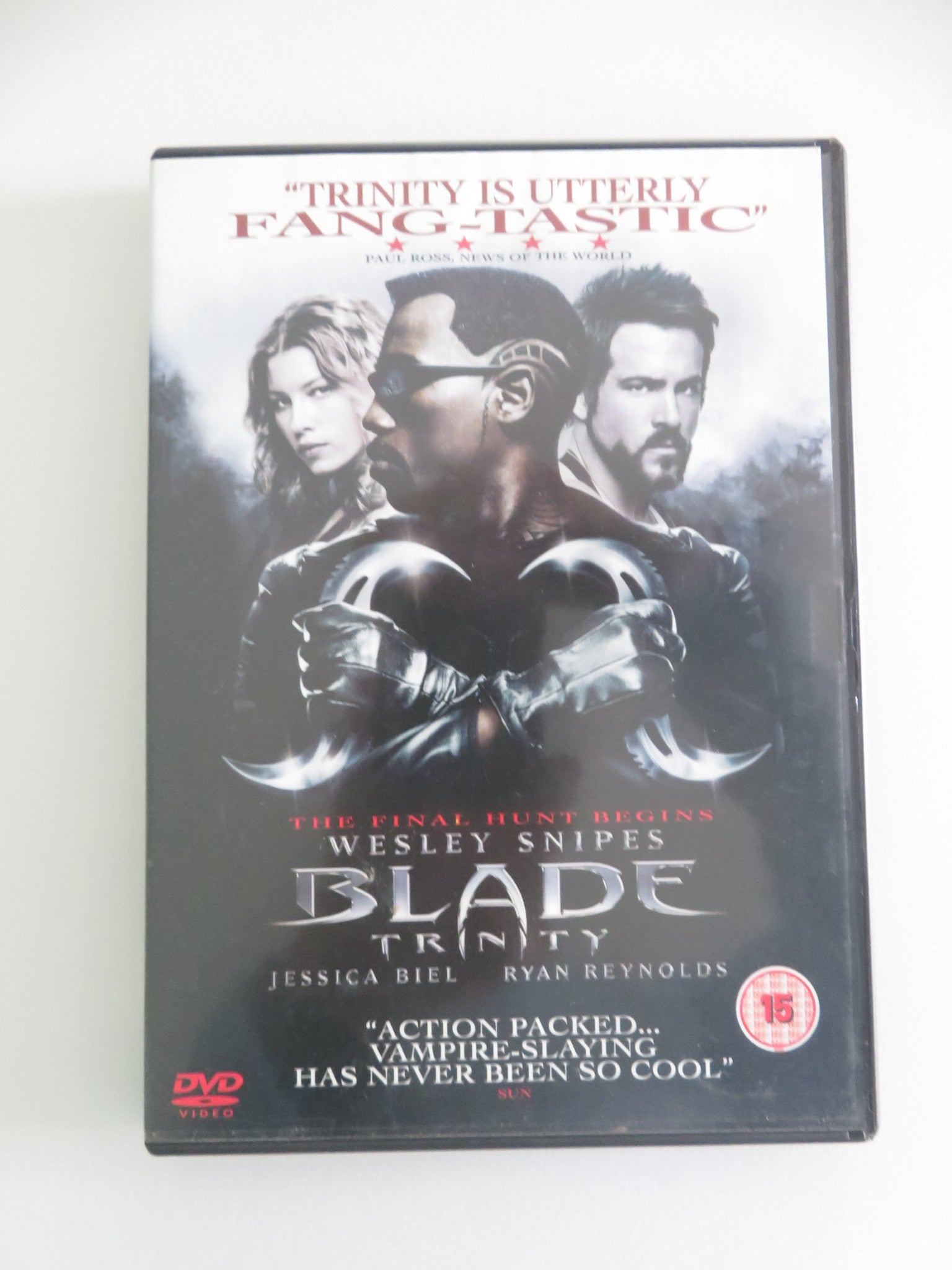BLADE: TRINITY (DVD) WESLEY SNIPES JESSICA BIEL 2004 REGION 2 Movie posters