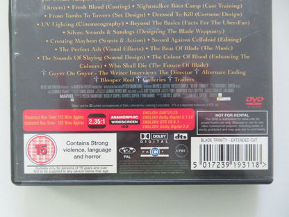 BLADE TRINITY - EXTENDED VERSION (DVD) WESLEY SNIPES KRISTOFFERSON 2004 REGION 2 Movie posters