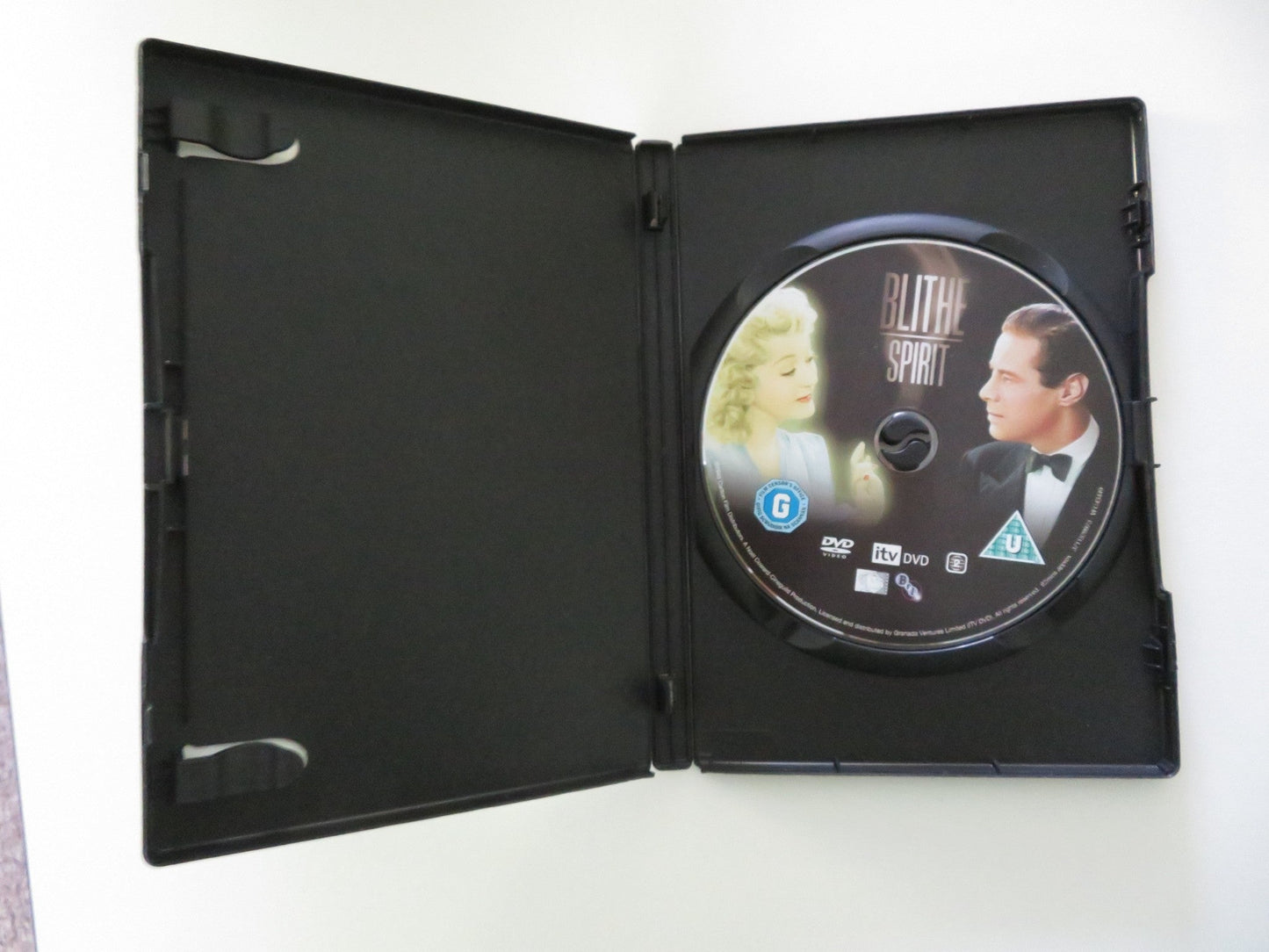 BLITHE SPIRIT (DVD) REX HARRISON CONSTANCE CUMMINGS 1945 REGION 2 Movie posters