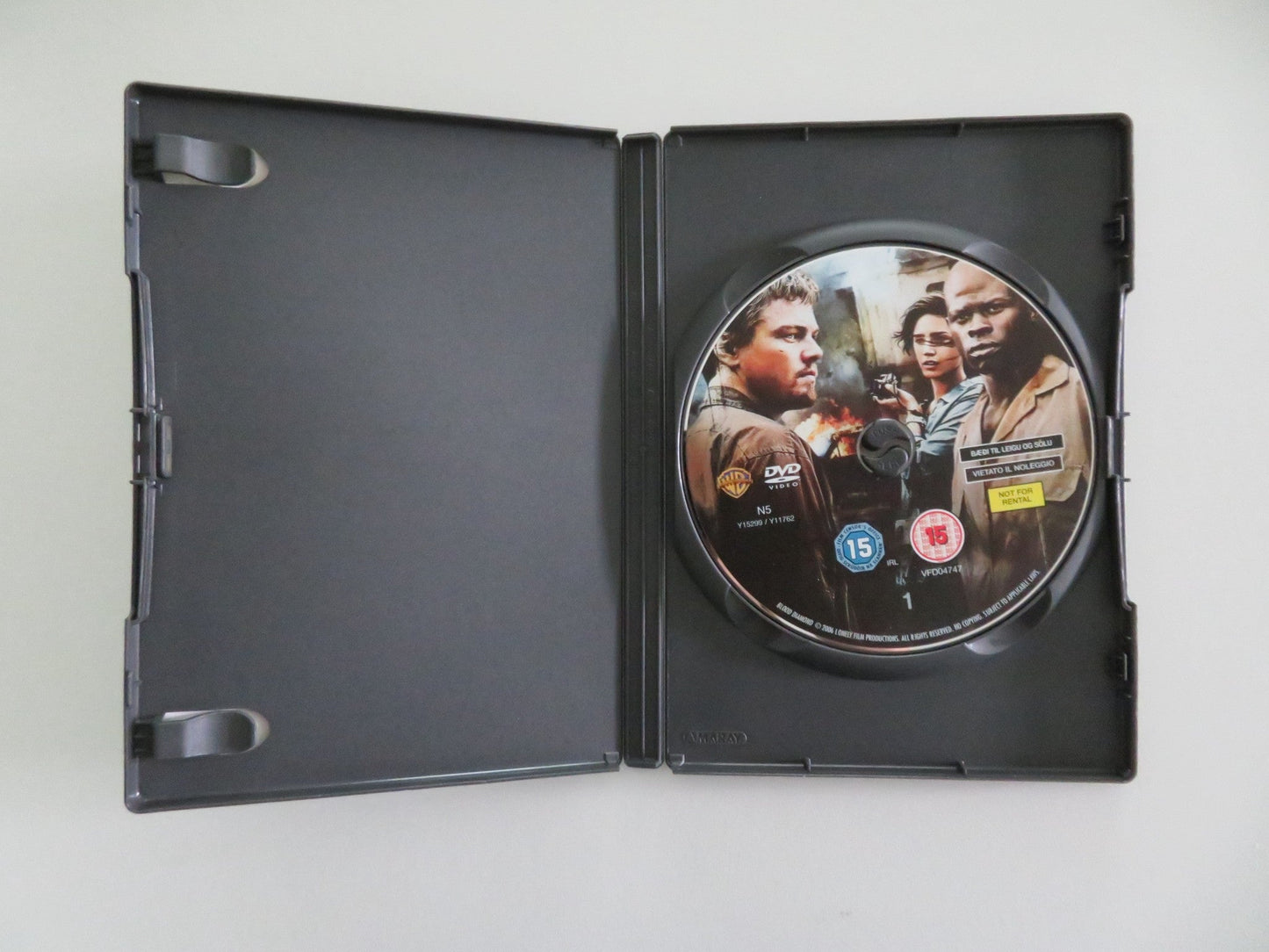 BLOOD DIAMOND (DVD) LEONARDO DICAPRIO JENNIFER CONNELLY 2006 REGION 2 Movie posters