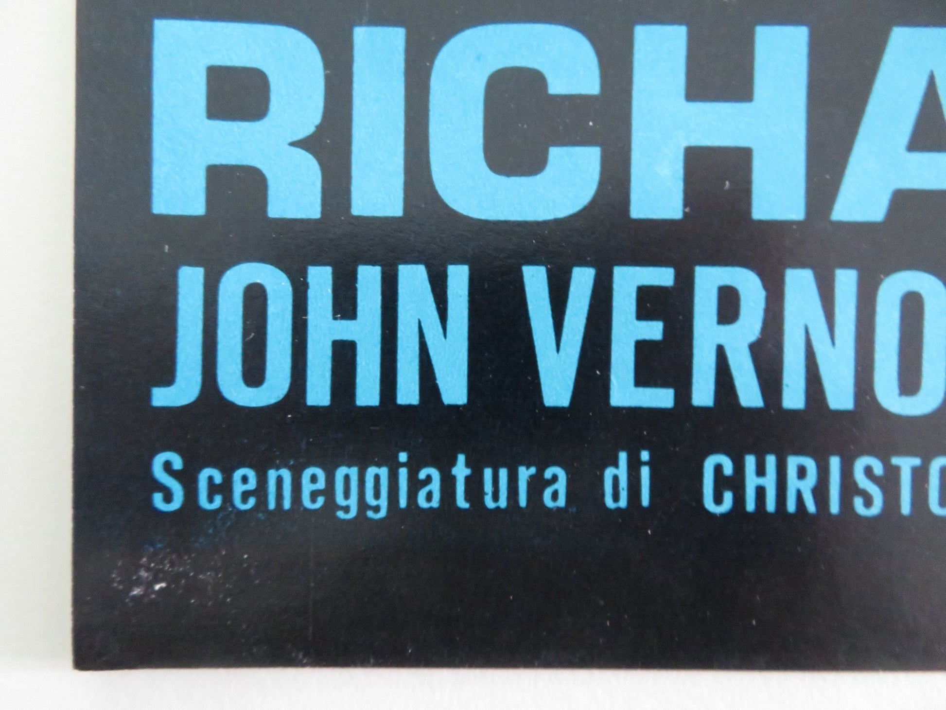 BRANNIGAN - A ITALIAN FOTOBUSTA POSTER JOHN WAYNE RICHARD ATTENBOROUGH 1975 Rendezvous Cinema Movie posters