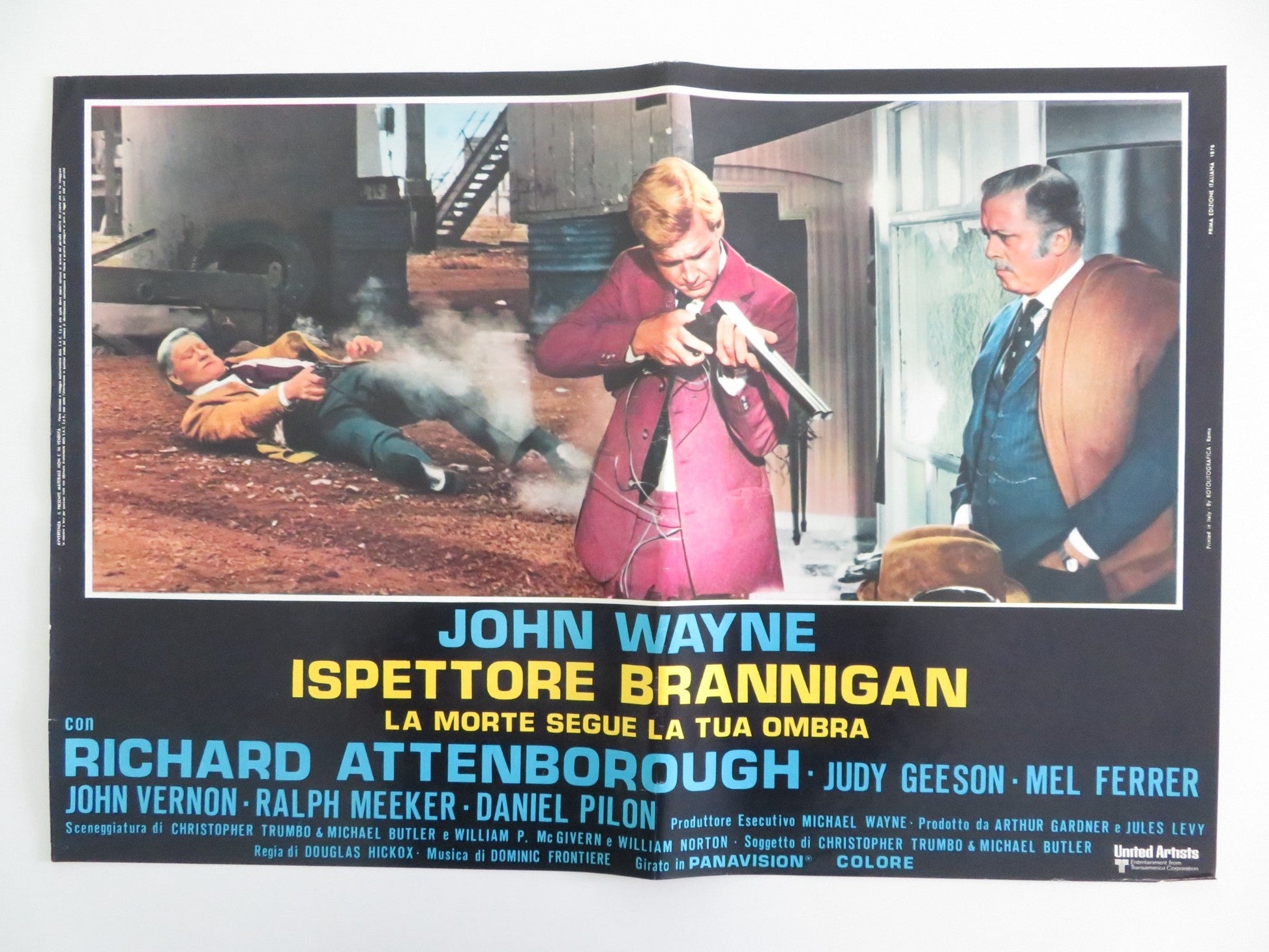 BRANNIGAN - E ITALIAN FOTOBUSTA POSTER JOHN WAYNE RICHARD ATTENBOROUGH 1975 Rendezvous Cinema Movie posters