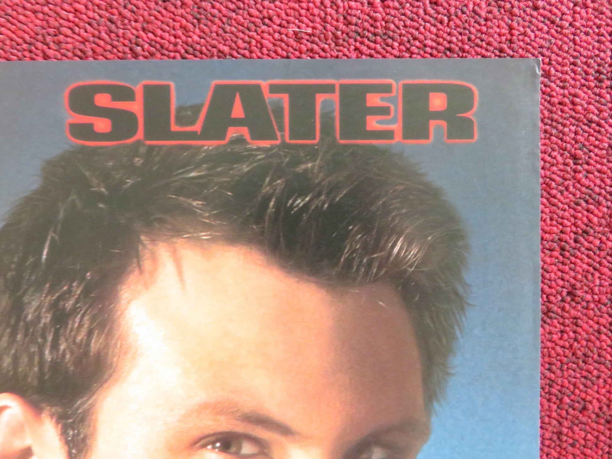 BROKEN ARROW VHS VIDEO POSTER JOHN TRAVOLTA CHRISTIAN SLATER 1995 Rendezvous Cinema Movie posters