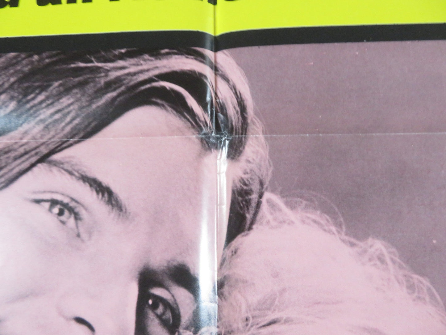 BUTTERFLIES ARE FREE FOLDED US ONE SHEET POSTER GOLDIE HAWN EDWARD ALBERT 1972 Rendezvous Cinema Movie posters