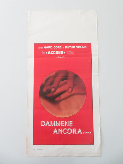 CA GLISSE PAR LES DEUX TROUS - b ITALIAN LOCANDINA POSTER JACK GATTEAU 1981 Movie posters