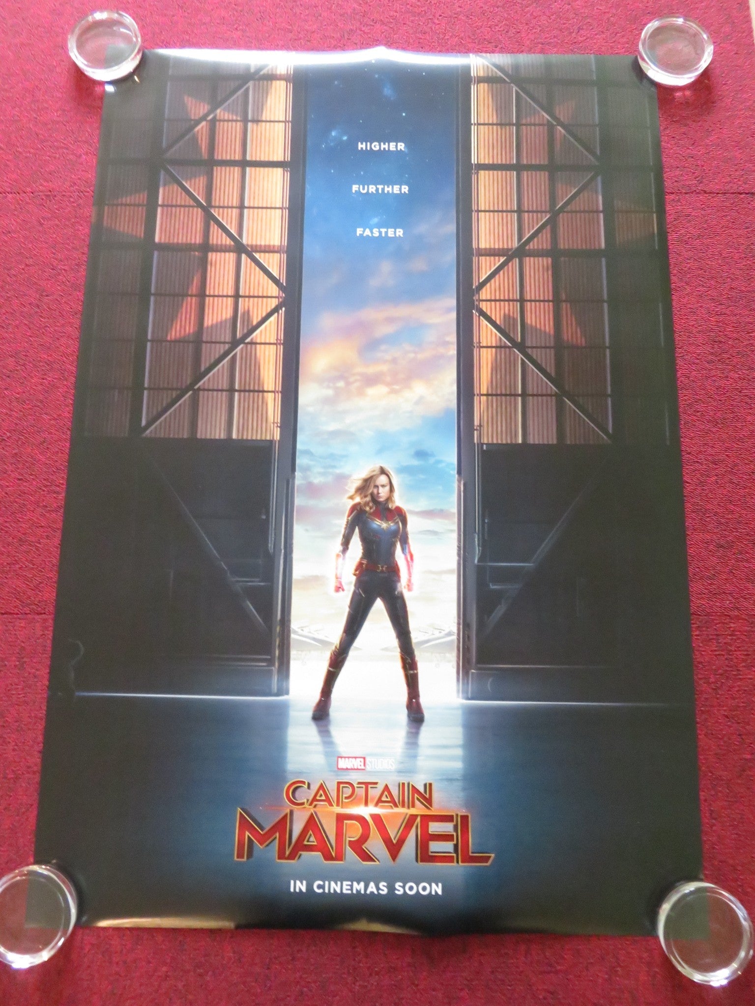 CAPTAIN MARVEL US ONE SHEET ROLLED POSTER BRIE LARSON SAMUEL L. JACKSON 2019 Rendezvous Cinema Movie posters