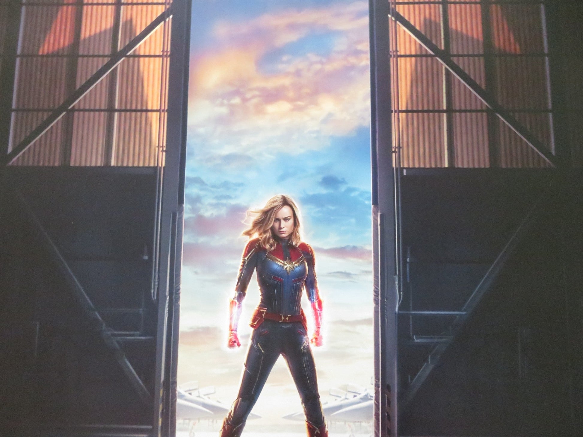 CAPTAIN MARVEL US ONE SHEET ROLLED POSTER BRIE LARSON SAMUEL L. JACKSON 2019 Rendezvous Cinema Movie posters