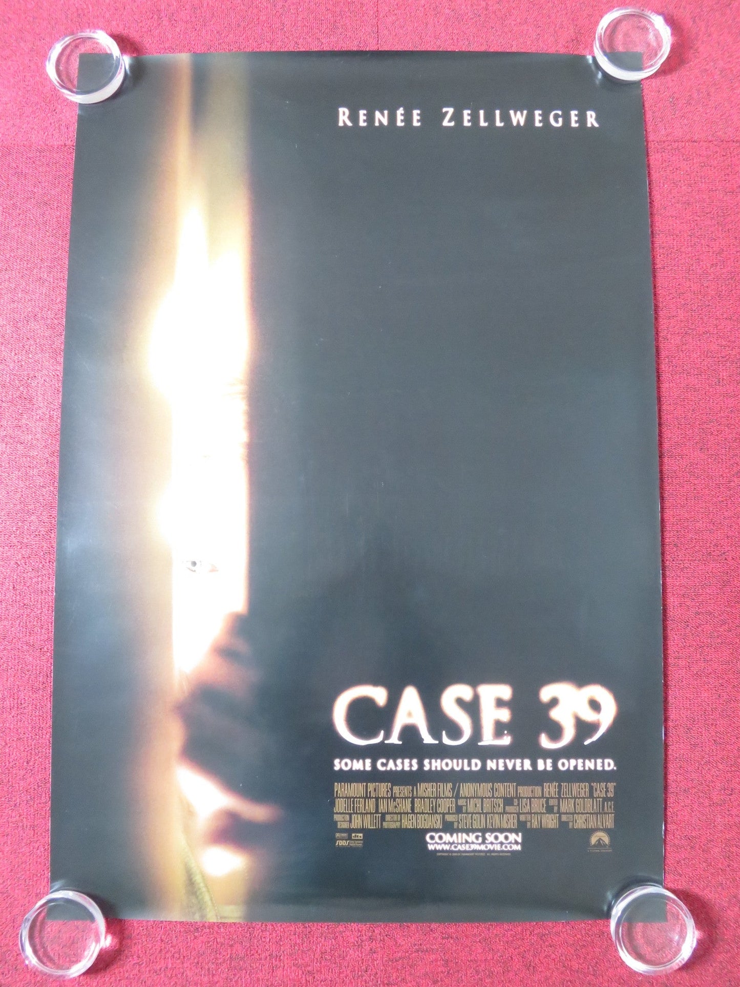 CASE 39 US ONE SHEET ROLLED POSTER RENEE ZELLWEGER IAN MCSHANE 2009 Rendezvous Cinema Movie posters