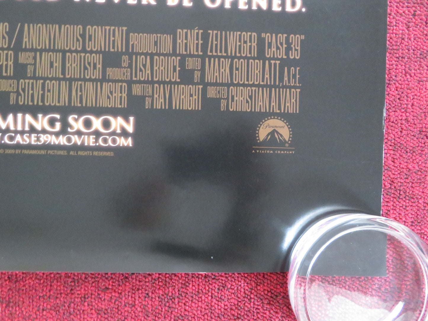 CASE 39 US ONE SHEET ROLLED POSTER RENEE ZELLWEGER IAN MCSHANE 2009 Rendezvous Cinema Movie posters