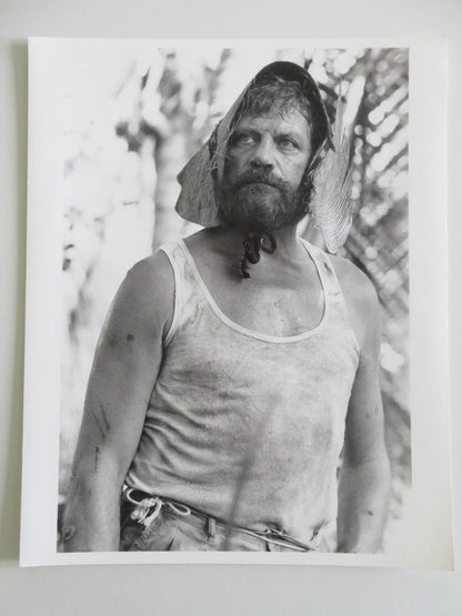 CASTAWAY MOVIE STILL PHOTO LOT OF 9 OLIVER REED AMANDA DONOHOE 1986 - Rendezvous Cinema