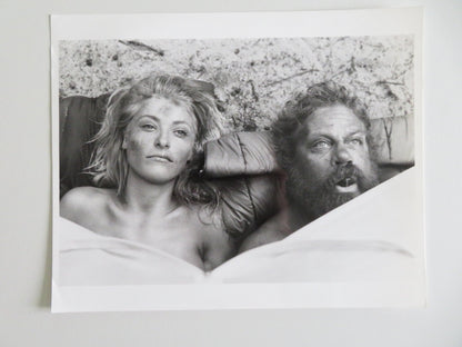 CASTAWAY MOVIE STILL PHOTO LOT OF 9 OLIVER REED AMANDA DONOHOE 1986 - Rendezvous Cinema