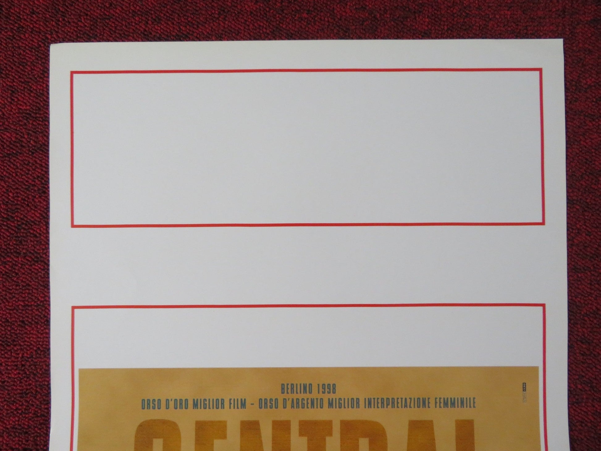 CENTRAL STATION ITALIAN LOCANDINA POSTER FERNANDA MONTENEGRO MARILIA PERA 1998 Rendezvous Cinema Movie posters