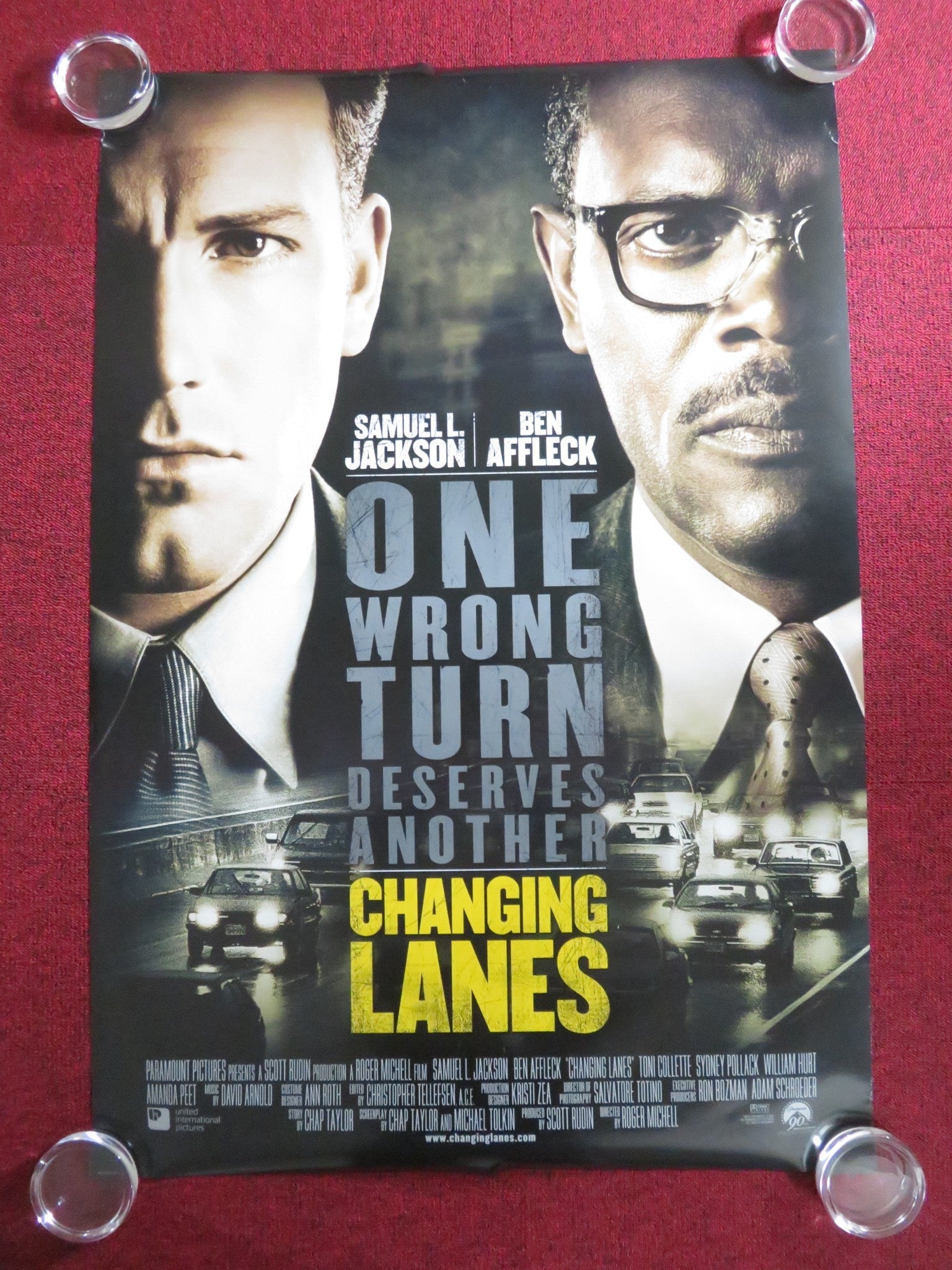 CHANGING LANES US ONE SHEET ROLLED POSTER BEN AFFLECK SAMUEL L. JACKSON 2002 Rendezvous Cinema Movie posters