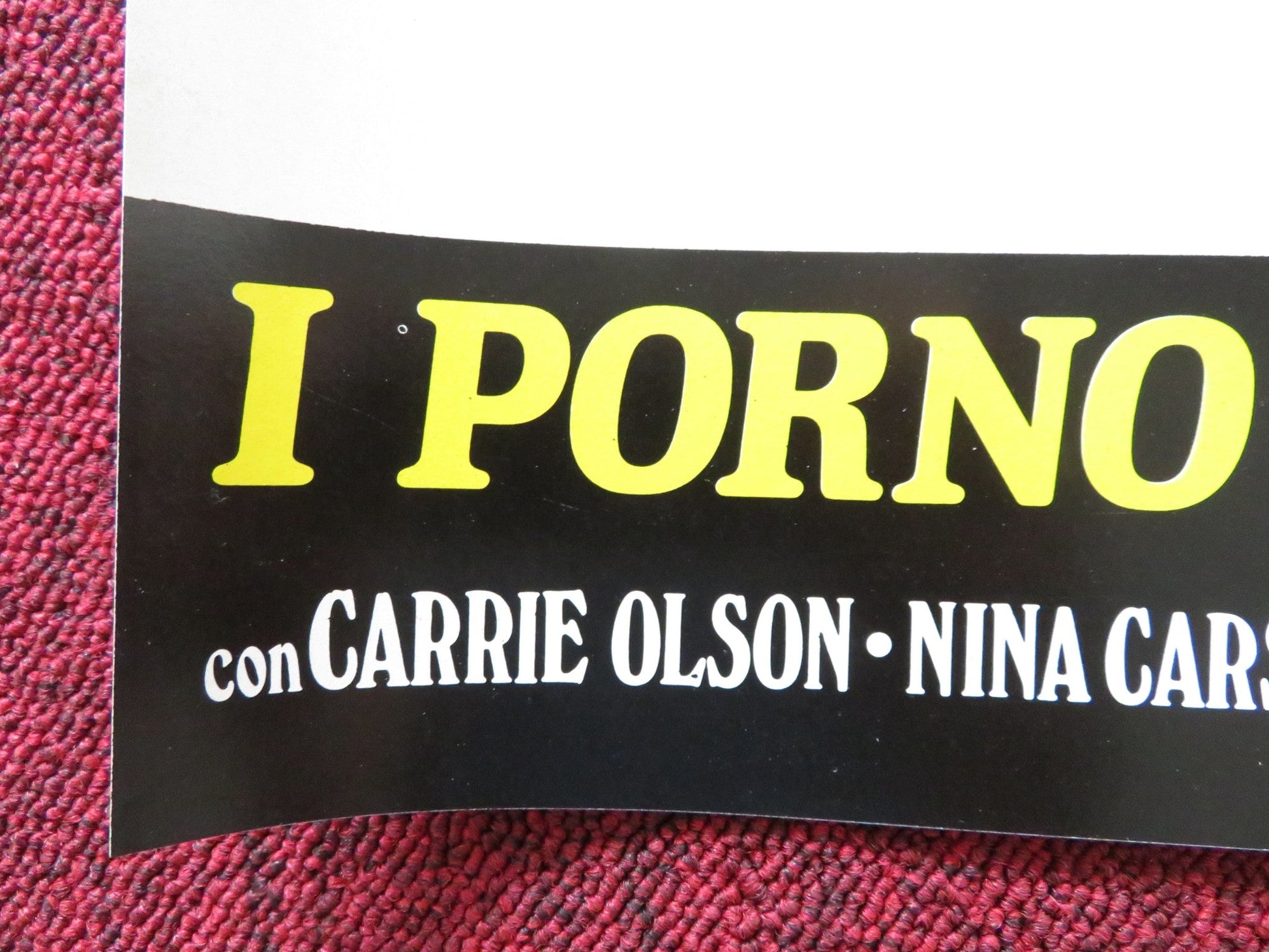 CHERRY HILL HIGH - A ITALIAN FOTOBUSTA POSTER NINA CARSON CARRIE OLSON 1977 Rendezvous Cinema Movie posters