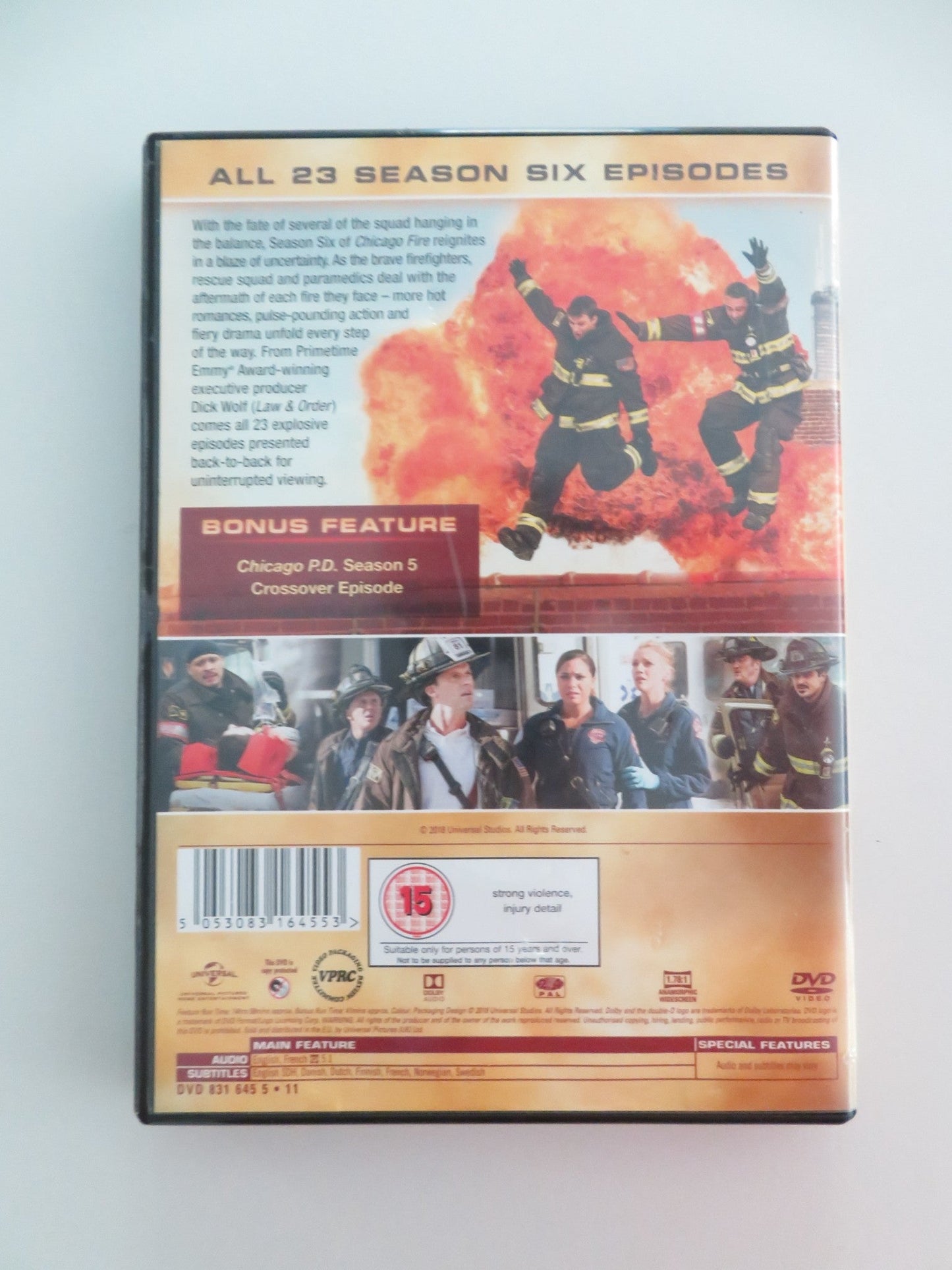 CHICAGO FIRE - SEASON SIX - 6 DISCS (DVD) TAYLOR KINNEY 2018 REGION 2, 4 - Rendezvous Cinema